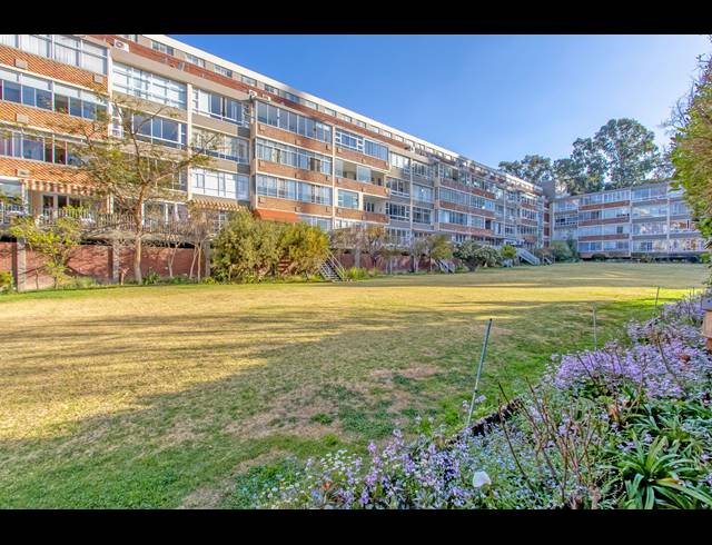 2 BEDROOM APARTMENT TO LET IN ILLOVO